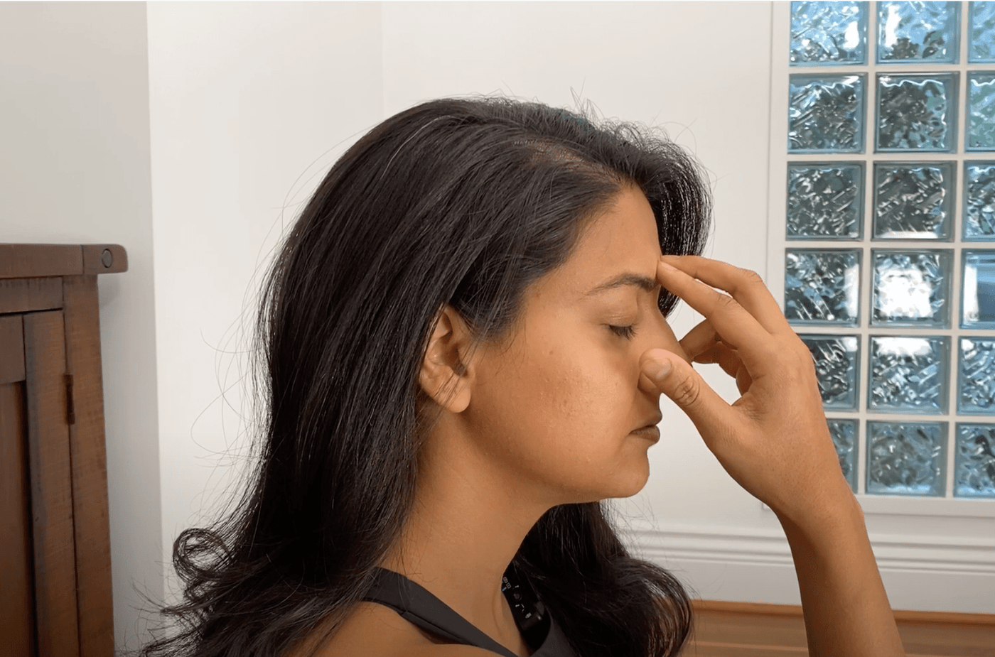 Surya Bedi Pranayam - Sun (Right) Nostril Breathing - The Ayurveda Shop